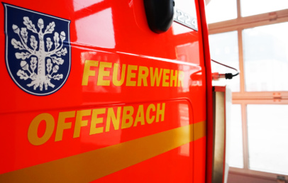 Feuerwehr Offenbach - Reizgas in Ernst-Reuter-Schule versprüht